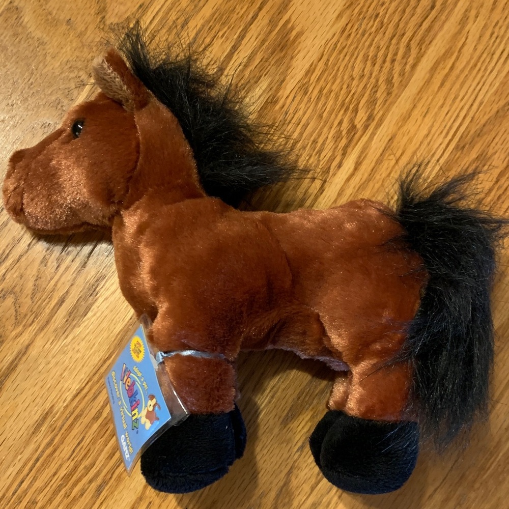 GANZ Brown Arabian Horse. NEW unused code.